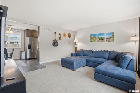 Tiny photo for 2612 CRESTVIEW Drive, Bettendorf, IA 52722 (MLS # QC4268879)