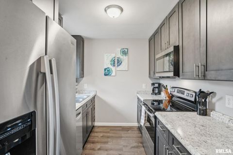 Tiny photo for 2612 CRESTVIEW Drive, Bettendorf, IA 52722 (MLS # QC4268879)