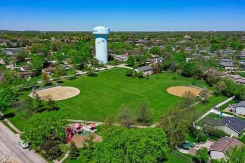 Tiny photo for 176 Cambridge Lane, Bloomingdale, IL 60108 (MLS # 12776525)
