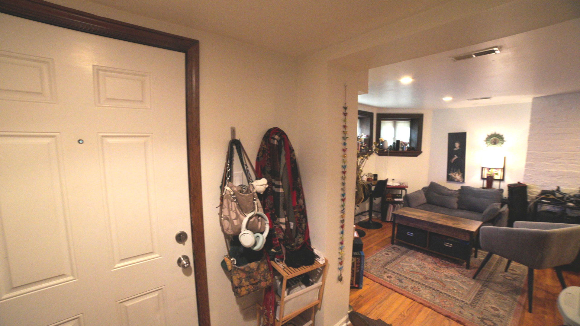 633 W Fullerton Parkway G