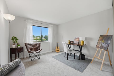 Tiny photo for 731 Shoreline Circle #731, Schaumburg, IL 60194 (MLS # 12686307)