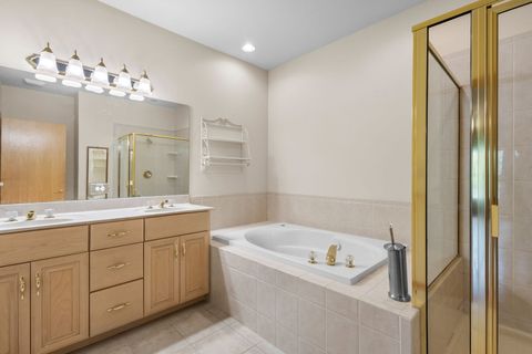 Tiny photo for 21629 Kent Court, Frankfort, IL 60423 (MLS # 12505886)