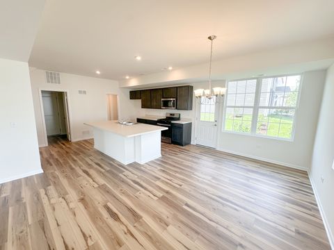 Tiny photo for 1015 Celebration Drive, Aurora, IL 60504 (MLS # 12424246)