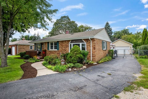 Tiny photo for 508 SPRING Street, Roselle, IL 60172 (MLS # 12787184)