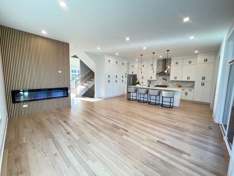 Tiny photo for 7301 N Oriole Avenue, Chicago, IL 60631 (MLS # 12605759)