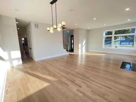 Tiny photo for 7301 N Oriole Avenue, Chicago, IL 60631 (MLS # 12605759)