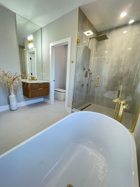 Tiny photo for 7301 N Oriole Avenue, Chicago, IL 60631 (MLS # 12605759)