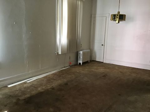 Tiny photo for 614 E Marquette Road, Chicago, IL 60637 (MLS # 12483839)