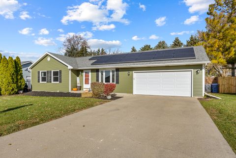 Photo of 93 W Benson Avenue, Cortland, IL 60112 (MLS # 12522383)