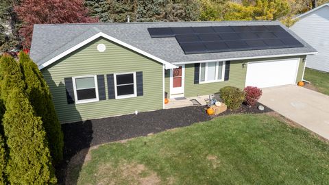 Tiny photo for 93 W Benson Avenue, Cortland, IL 60112 (MLS # 12522383)