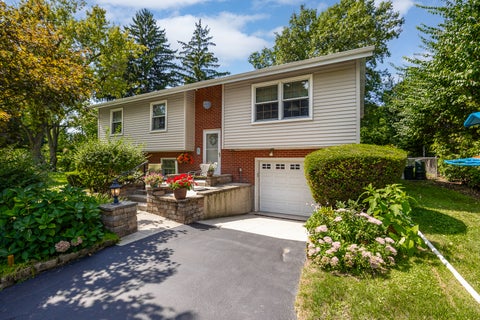 Tiny photo for 5722 Main Street, Downers Grove, IL 60516 (MLS # 12760941)