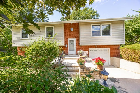 Photo of 5722 Main Street, Downers Grove, IL 60516 (MLS # 12760941)