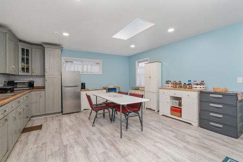 Tiny photo for 11305 S Central Park Avenue, Chicago, IL 60655 (MLS # 12527396)