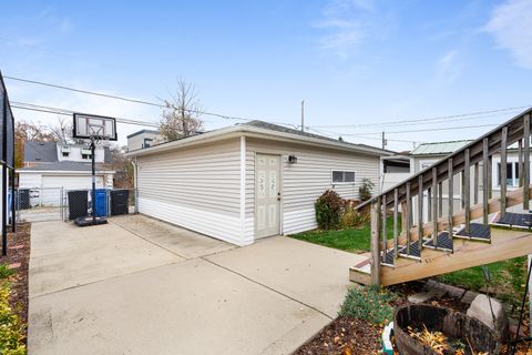 Tiny photo for 11305 S Central Park Avenue, Chicago, IL 60655 (MLS # 12527396)