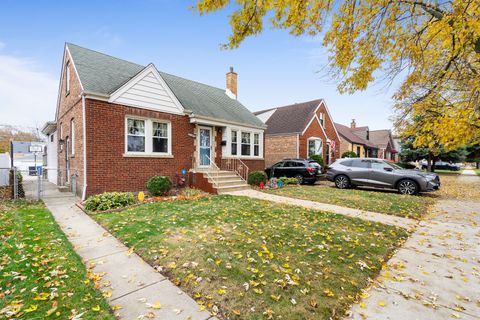 Tiny photo for 11305 S Central Park Avenue, Chicago, IL 60655 (MLS # 12527396)