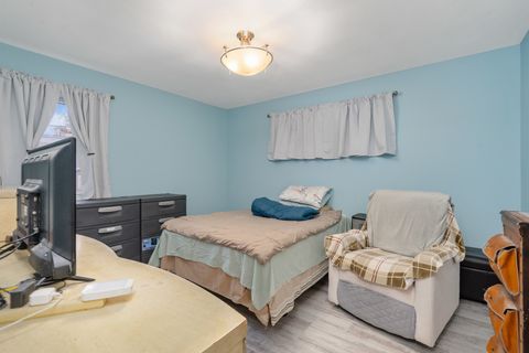 Tiny photo for 11305 S Central Park Avenue, Chicago, IL 60655 (MLS # 12527396)