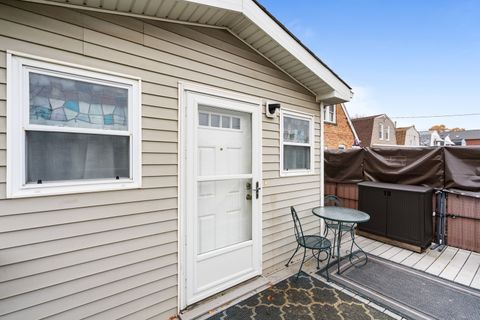 Tiny photo for 11305 S Central Park Avenue, Chicago, IL 60655 (MLS # 12527396)