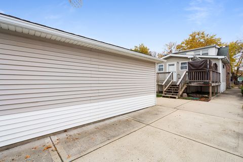 Tiny photo for 11305 S Central Park Avenue, Chicago, IL 60655 (MLS # 12527396)