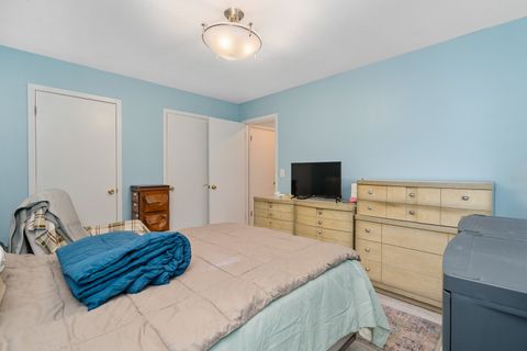 Tiny photo for 11305 S Central Park Avenue, Chicago, IL 60655 (MLS # 12527396)
