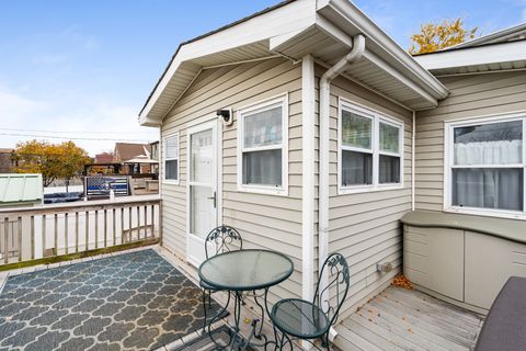 Tiny photo for 11305 S Central Park Avenue, Chicago, IL 60655 (MLS # 12527396)