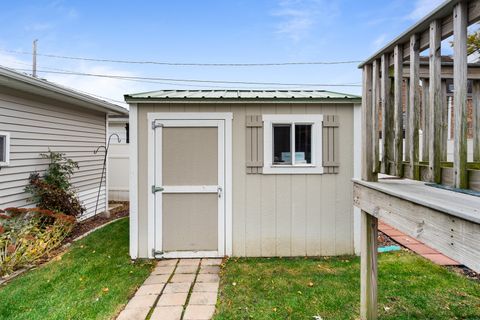 Tiny photo for 11305 S Central Park Avenue, Chicago, IL 60655 (MLS # 12527396)