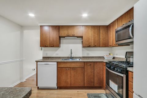 Tiny photo for 1566 Anderson Lane, Buffalo Grove, IL 60089 (MLS # 12545125)