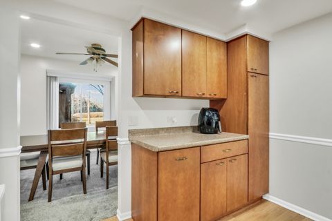 Tiny photo for 1566 Anderson Lane, Buffalo Grove, IL 60089 (MLS # 12545125)