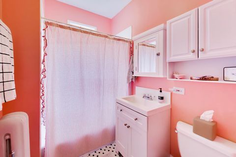 Tiny photo for 443 N Lombard Avenue #2, Oak Park, IL 60302 (MLS # 12621951)