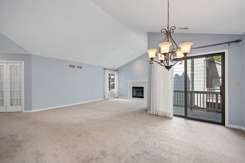 Tiny photo for 1128 BRISTLECONE Court #1128, Darien, IL 60561 (MLS # 12775346)