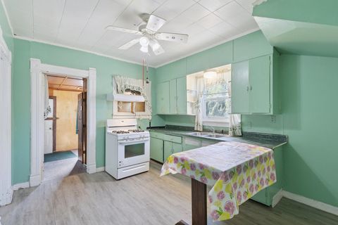 Tiny photo for 201 N Hinkley Avenue, Rockford, IL 61101 (MLS # 12455726)