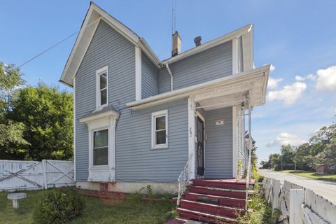 Tiny photo for 201 N Hinkley Avenue, Rockford, IL 61101 (MLS # 12455726)