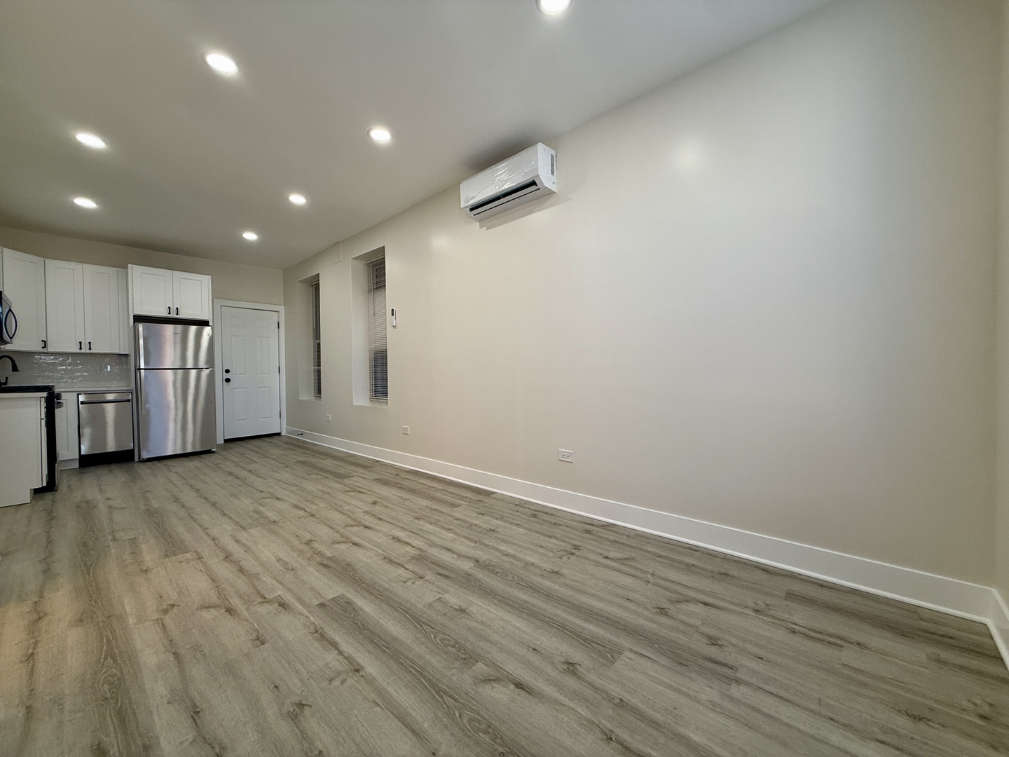 3221 S May Street 2F