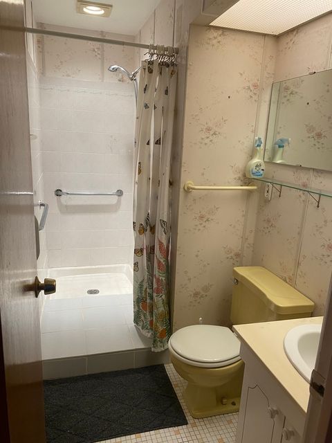 Tiny photo for 6013 Ridgeway Drive, Woodridge, IL 60517 (MLS # 12606456)