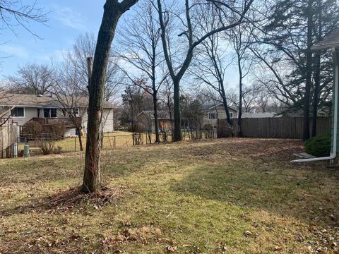 Tiny photo for 6013 Ridgeway Drive, Woodridge, IL 60517 (MLS # 12606456)