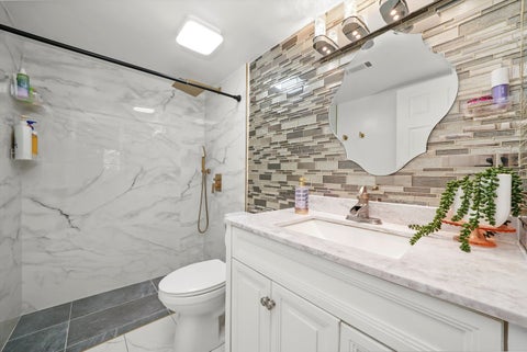 Tiny photo for 5800 W 105th Street #2C, Oak Lawn, IL 60453 (MLS # 12689677)