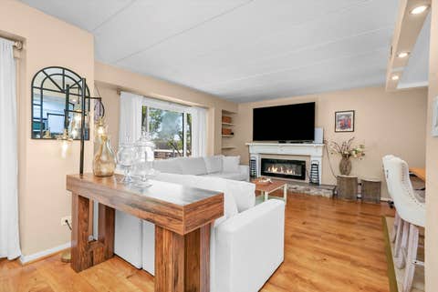 Tiny photo for 5800 W 105th Street #2C, Oak Lawn, IL 60453 (MLS # 12689677)