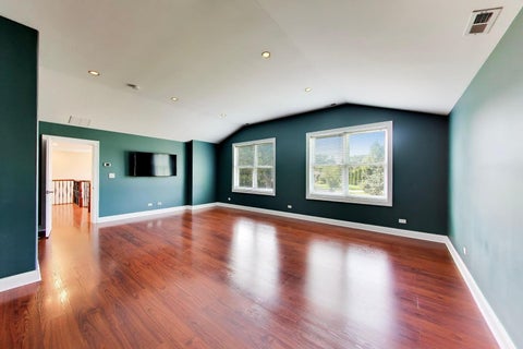 Tiny photo for Burr Ridge, IL 60527 (MLS # 12754102)