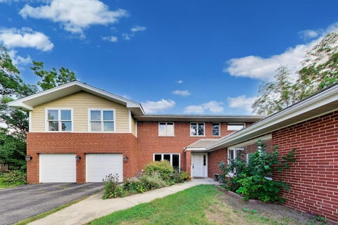 Tiny photo for Burr Ridge, IL 60527 (MLS # 12754102)