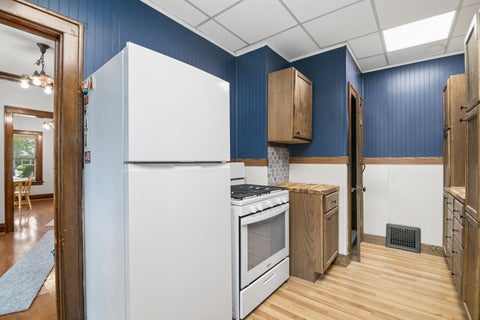 Tiny photo for 984 S POPLAR Avenue, Kankakee, IL 60901 (MLS # 12696150)