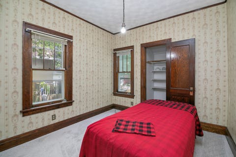Tiny photo for 984 S POPLAR Avenue, Kankakee, IL 60901 (MLS # 12696150)
