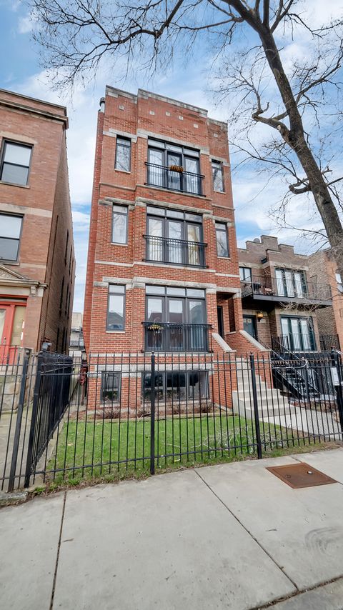 Photo of 2417 W Fillmore Street, Chicago, IL 60612 (MLS # 12492462)