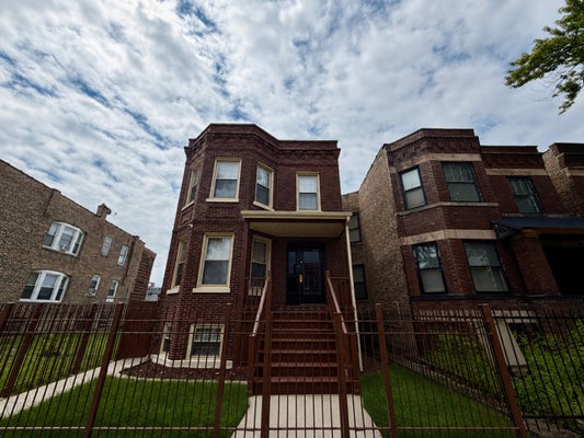 4741 W VAN BUREN ST # 2, CHICAGO, IL 60644 - Image 43fecda113b23e0a8c898f945f0aa10c/208017432
