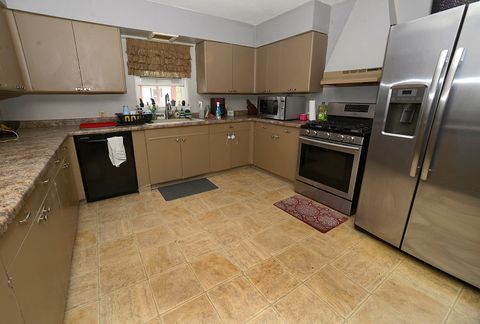 Tiny photo for 1307 W Washington Street, Ottawa, IL 61350 (MLS # 12352944)