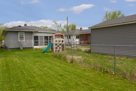 Tiny photo for 1307 W Washington Street, Ottawa, IL 61350 (MLS # 12352944)