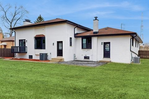 Tiny photo for 0S424 S Cadwell Avenue, Elmhurst, IL 60126 (MLS # 12325495)