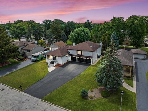 Tiny photo for 0S424 S Cadwell Avenue, Elmhurst, IL 60126 (MLS # 12325495)