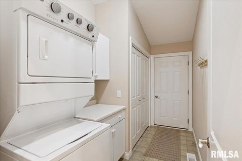 Tiny photo for 707 Wells Fargo Trail, LeClaire, IA 52753 (MLS # QC4269828)