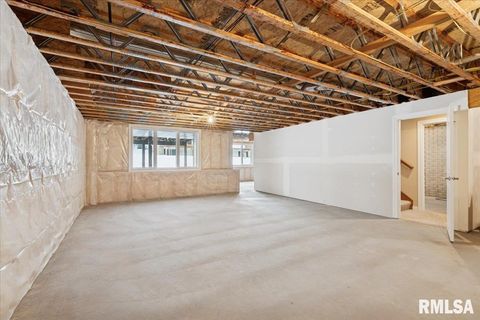 Tiny photo for 707 Wells Fargo Trail, LeClaire, IA 52753 (MLS # QC4269828)