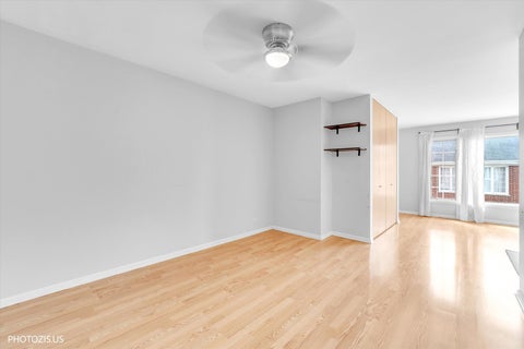 Tiny photo for 1450 Plymouth Place #2W, Glenview, IL 60025 (MLS # 12752141)