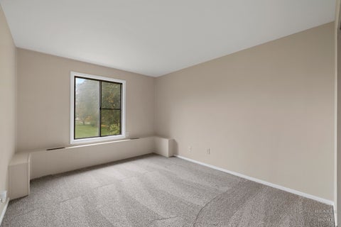 Tiny photo for 4602 W Northfox Lane #6, McHenry, IL 60050 (MLS # 12787228)